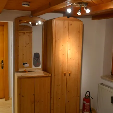 Sunnaschi Appartement Laterns